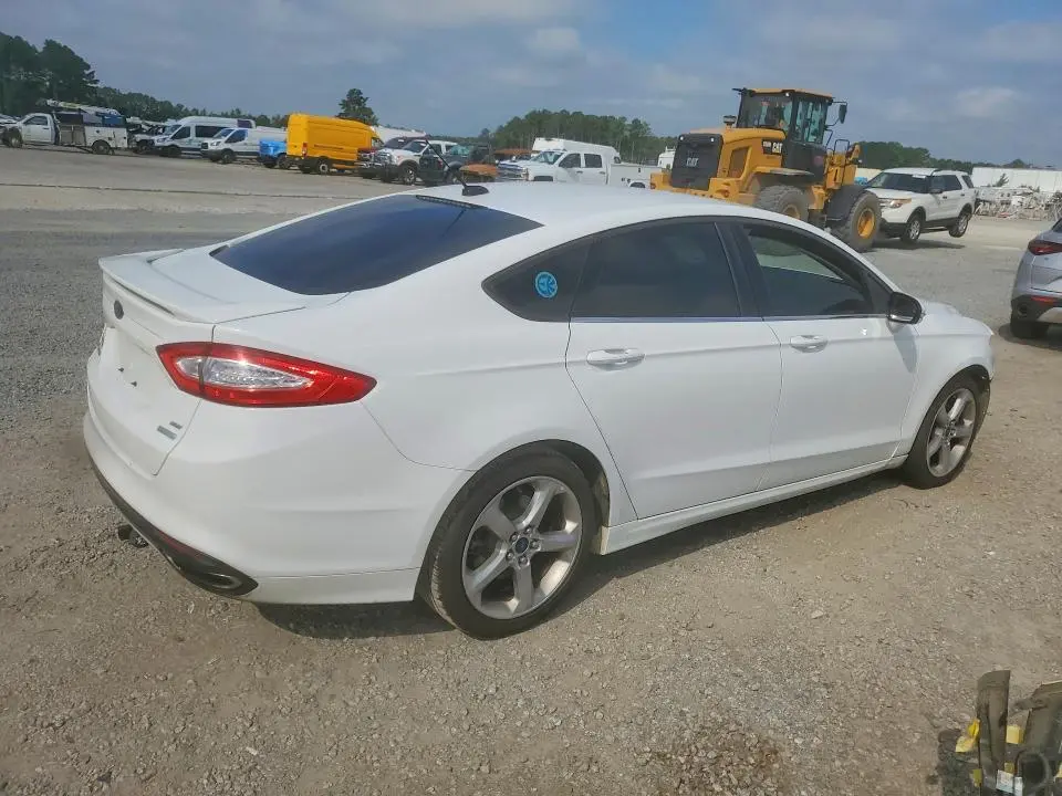 2013 FORD FUSION SE  