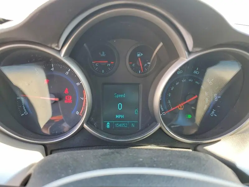 2011 CHEVROLET CRUZE LS  