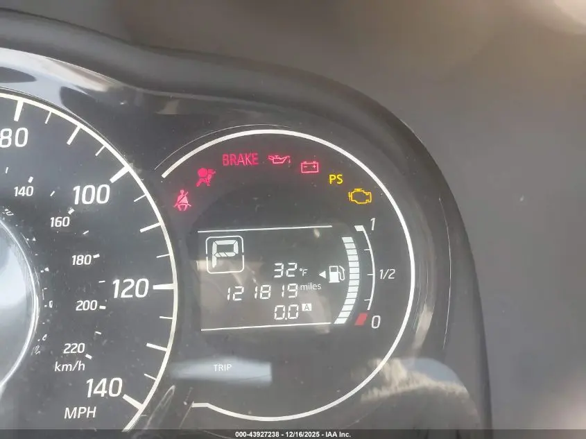 2015 NISSAN VERSA NOTE  