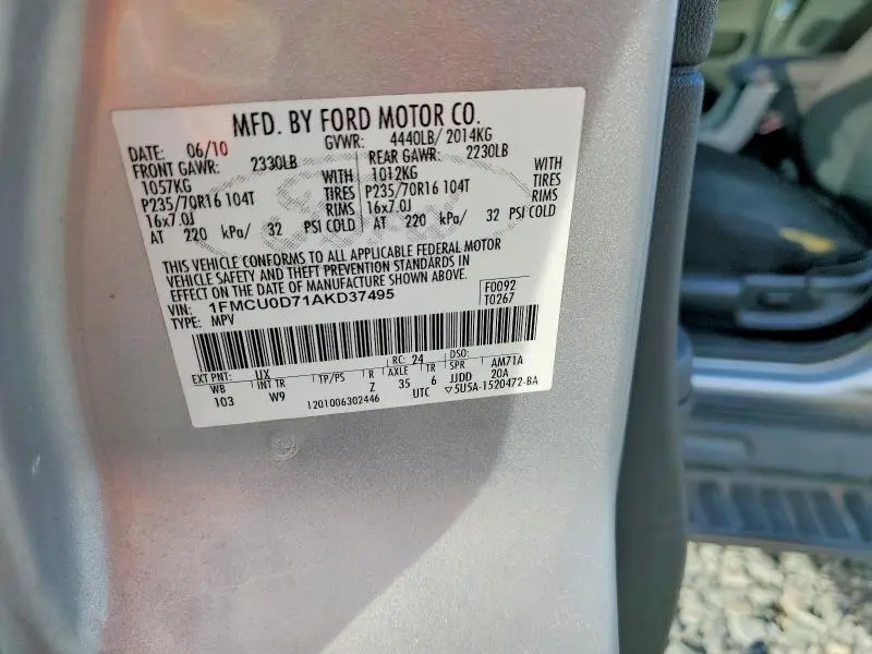 2010 FORD ESCAPE XLT  