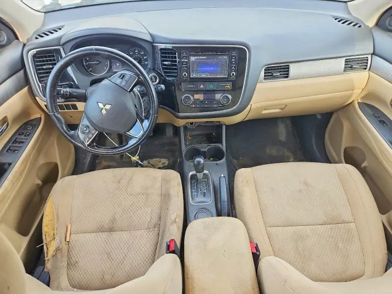 2016 MITSUBISHI OUTLANDER SE  