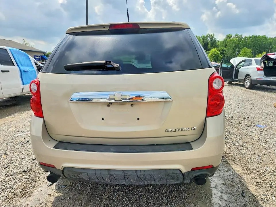 2010 CHEVROLET EQUINOX LT  