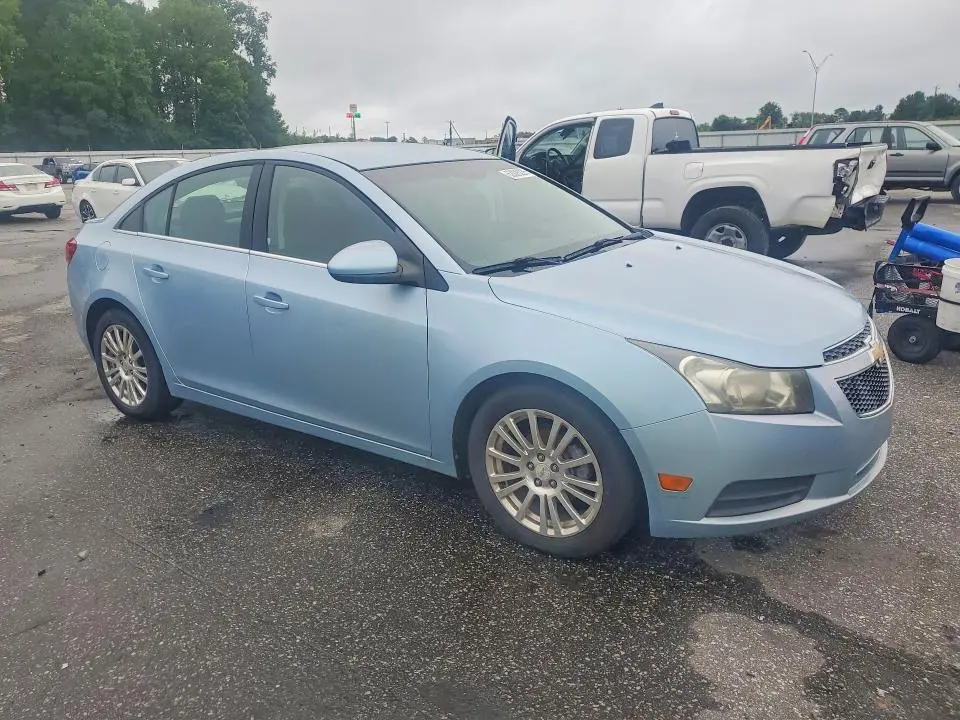 2011 CHEVROLET CRUZE   