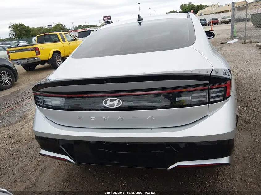 2025 HYUNDAI SONATA SEL
