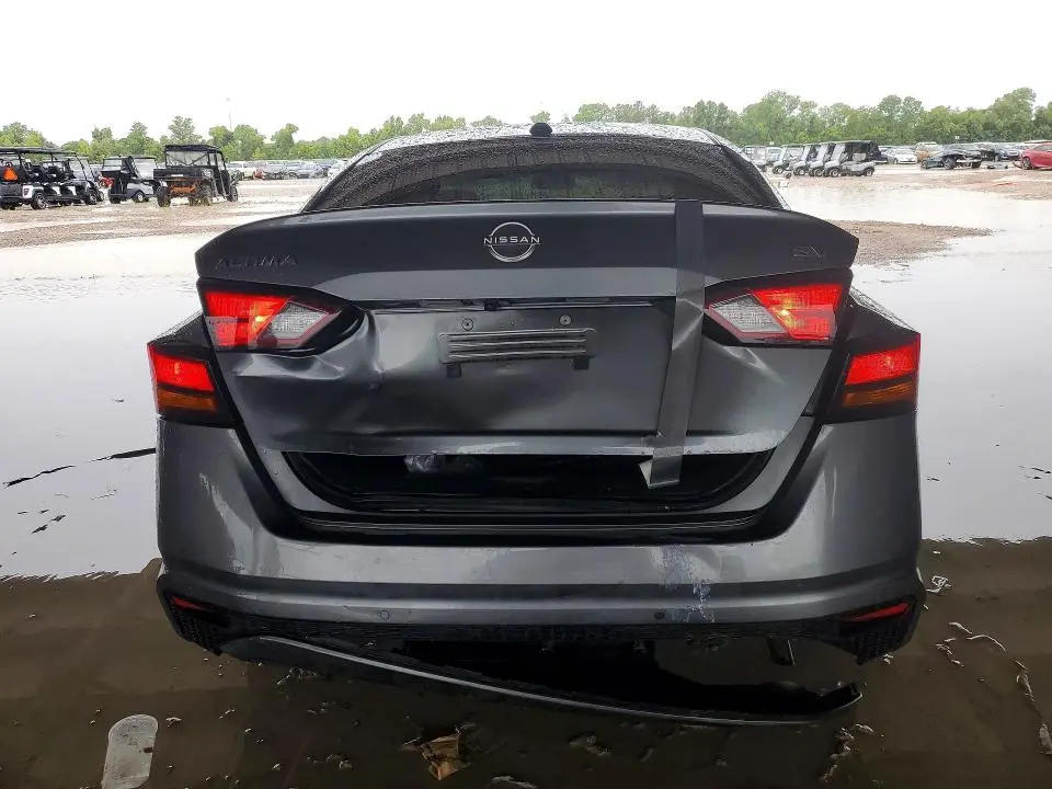 2023 NISSAN ALTIMA SV  