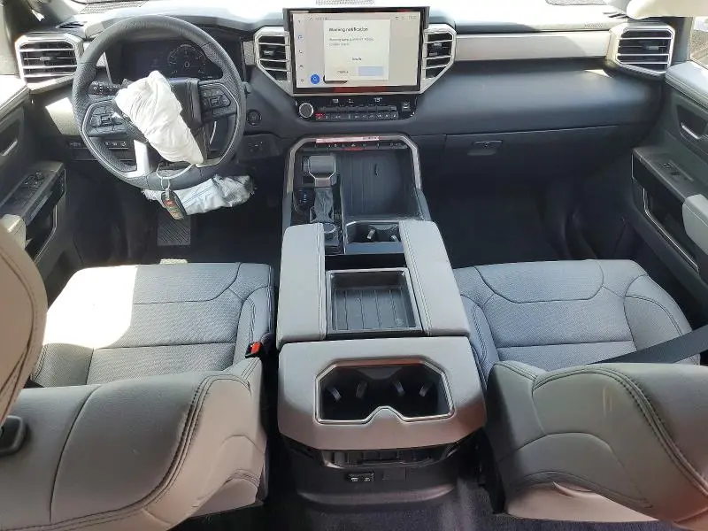 2026 TOYOTA TUNDRA CREWMAX LIMITED  