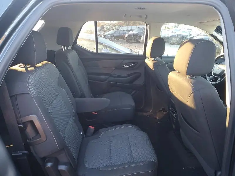 2019 CHEVROLET TRAVERSE LT  