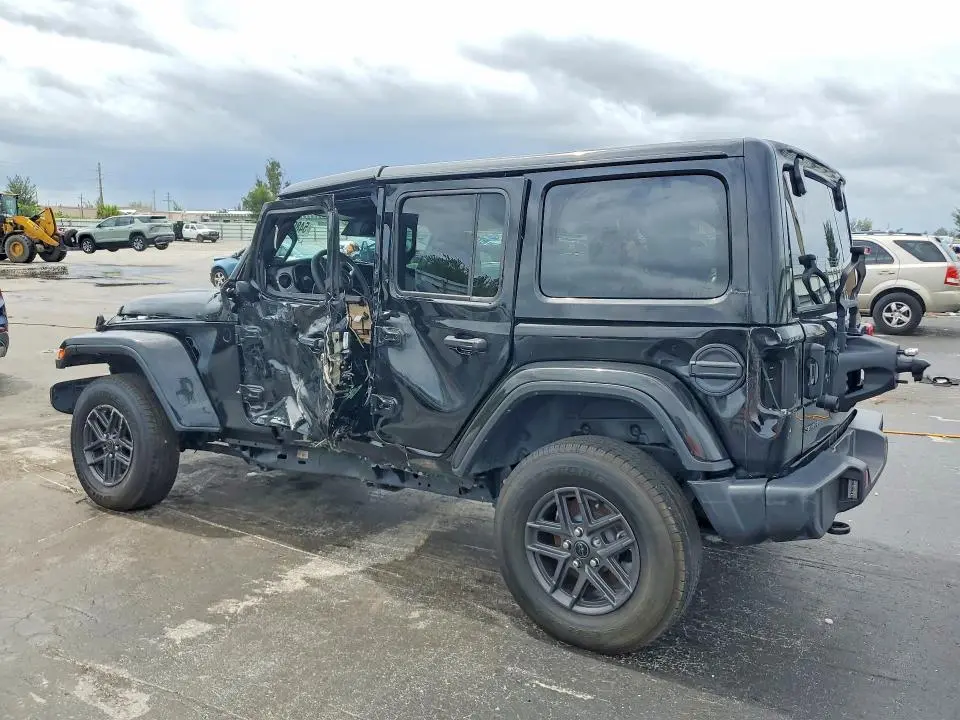 2025 JEEP WRANGLER SAHARA  