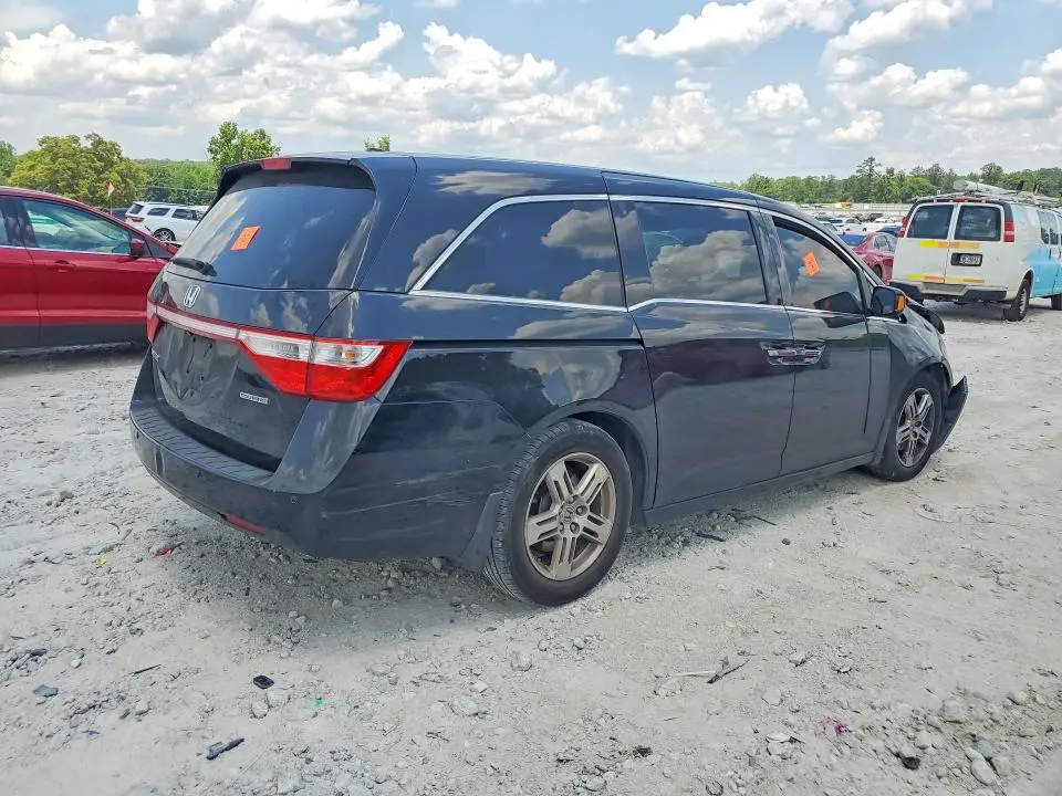 2011 HONDA ODYSSEY TOURING  