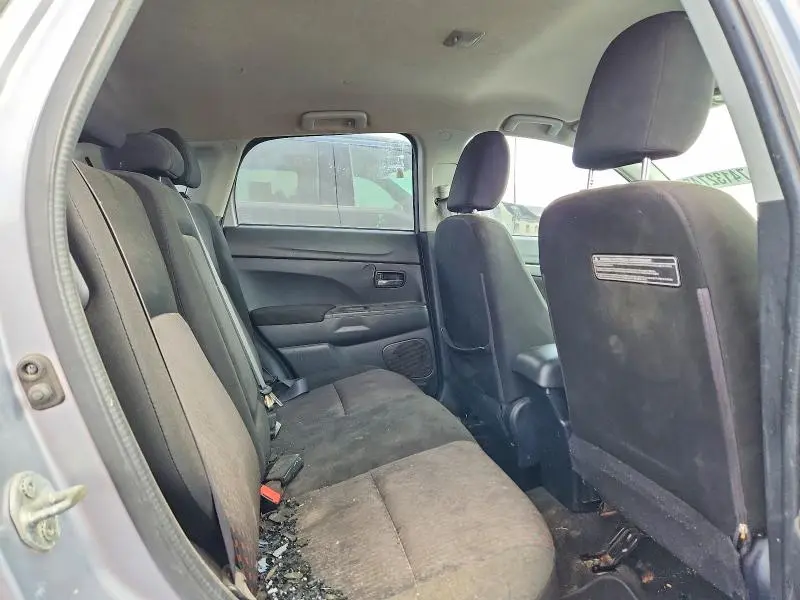 2017 MITSUBISHI OUTLANDER SPORT ES  