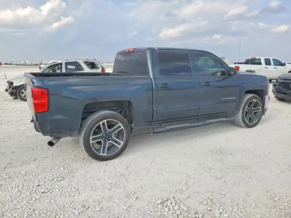 2018 CHEVROLET SILVERADO C1500 LT  