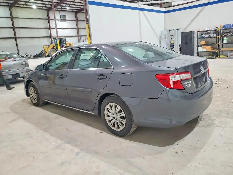 2012 TOYOTA CAMRY LE  