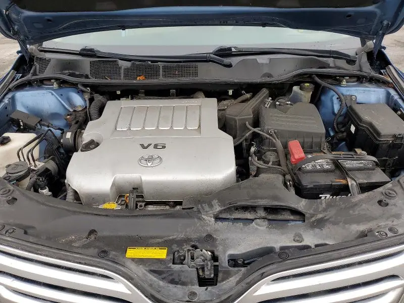 2010 TOYOTA VENZA AWD V6  