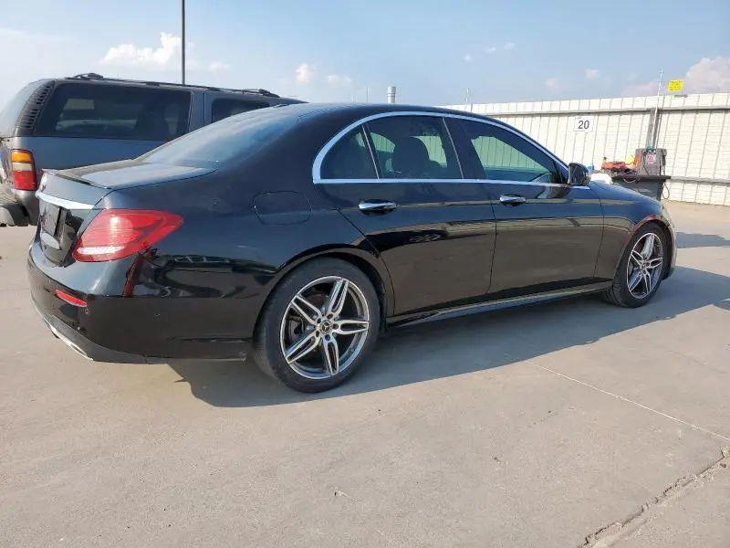 2019 MERCEDES-BENZ E 300  