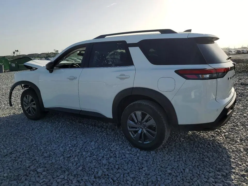 2026 NISSAN PATHFINDER SV  