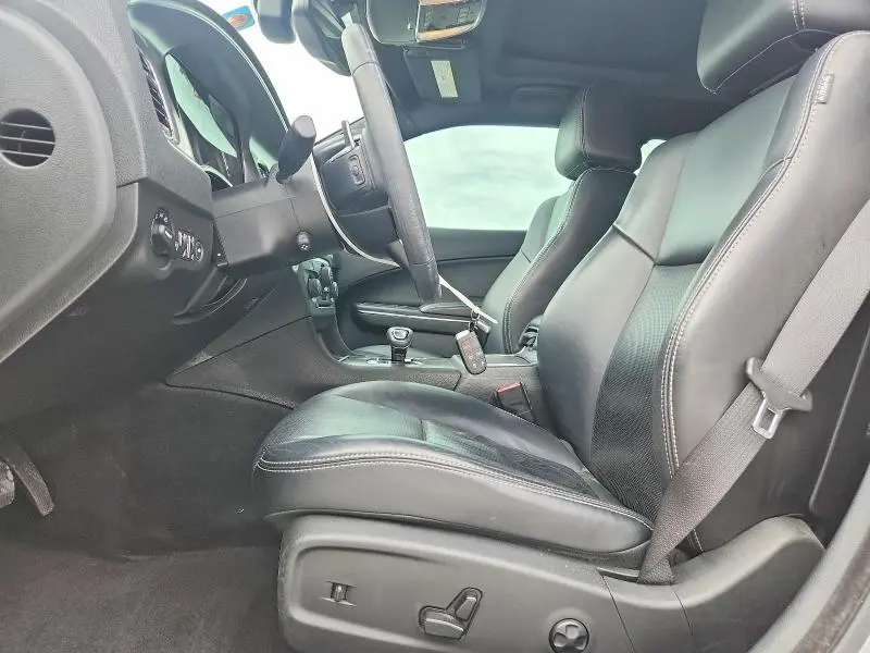 2013 DODGE CHARGER SXT  