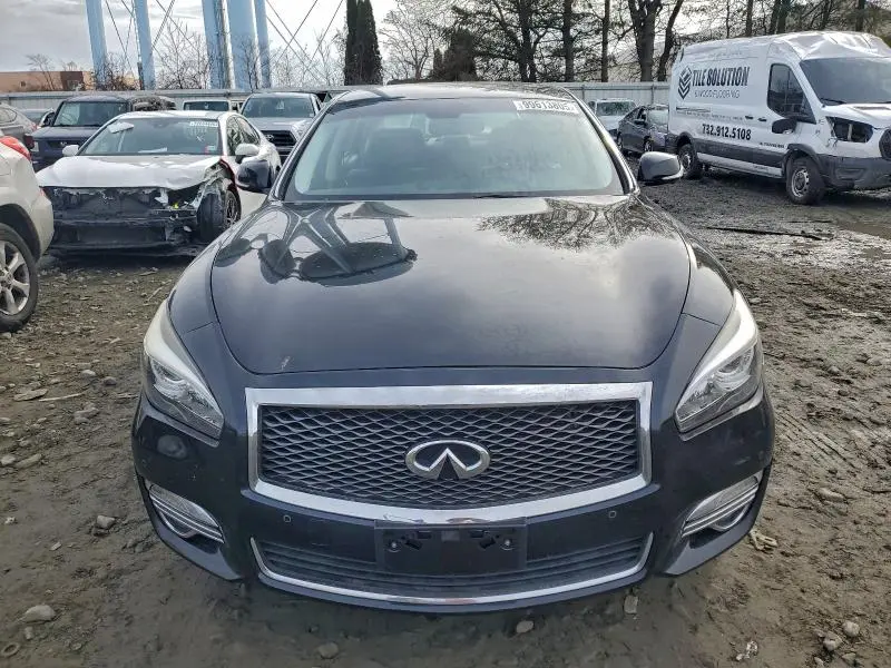 2018 INFINITI Q70L 3.7 LUXE  