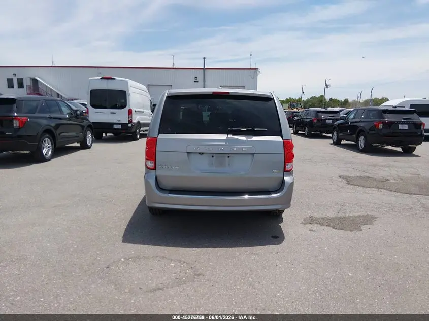 2018 DODGE GRAND CARAVAN SE