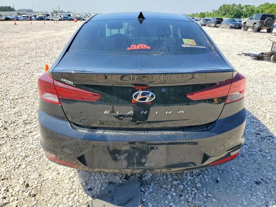 2020 HYUNDAI ELANTRA SEL  
