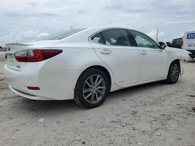 2017 LEXUS ES 300H  