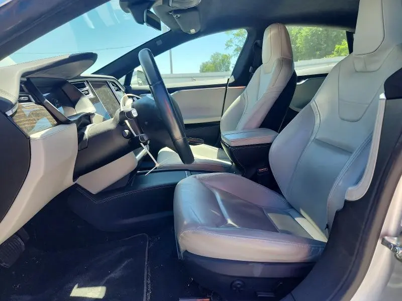 2016 TESLA MODEL S   