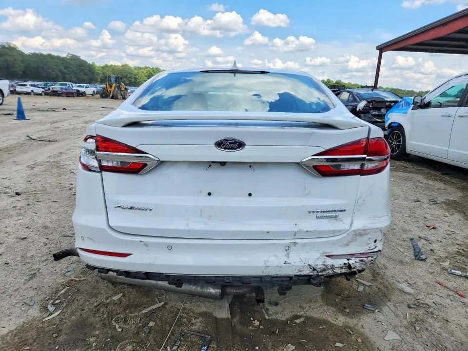 2019 FORD FUSION TITANIUM  