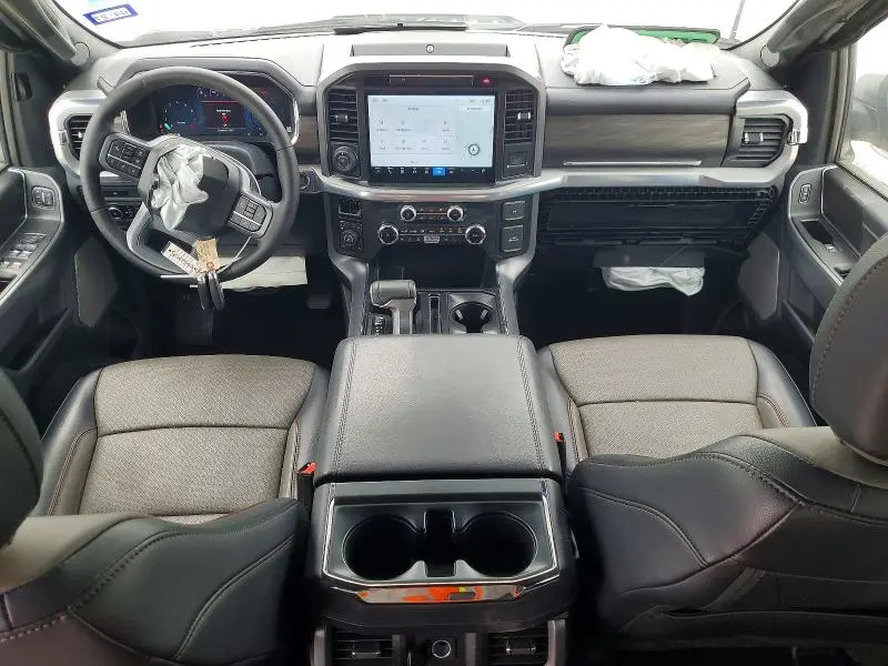 2025 FORD F150 LARIAT  