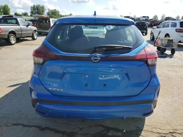 2024 NISSAN KICKS S  