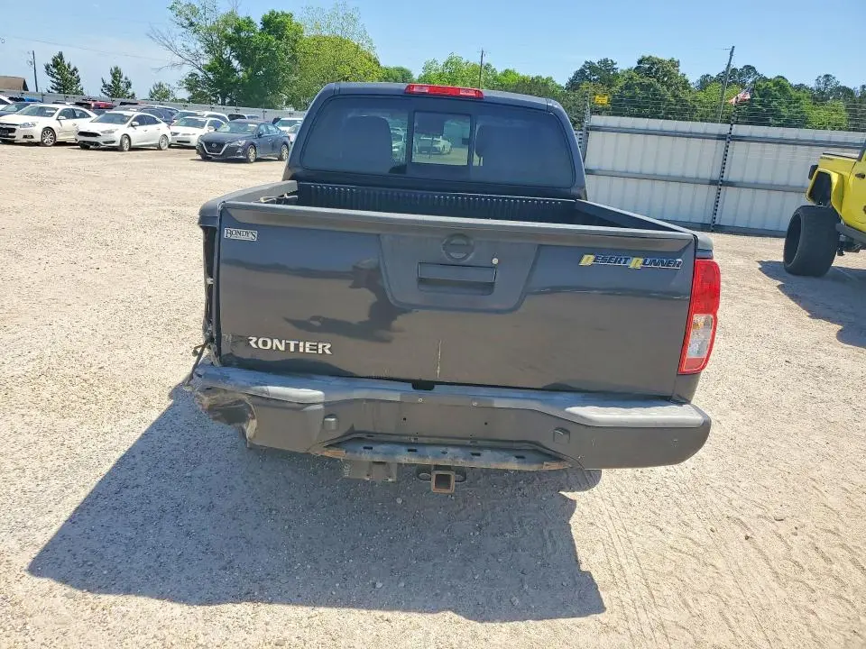 2015 NISSAN FRONTIER DESERT RUNNER  