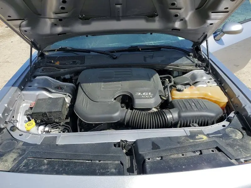 2016 DODGE CHALLENGER SXT  