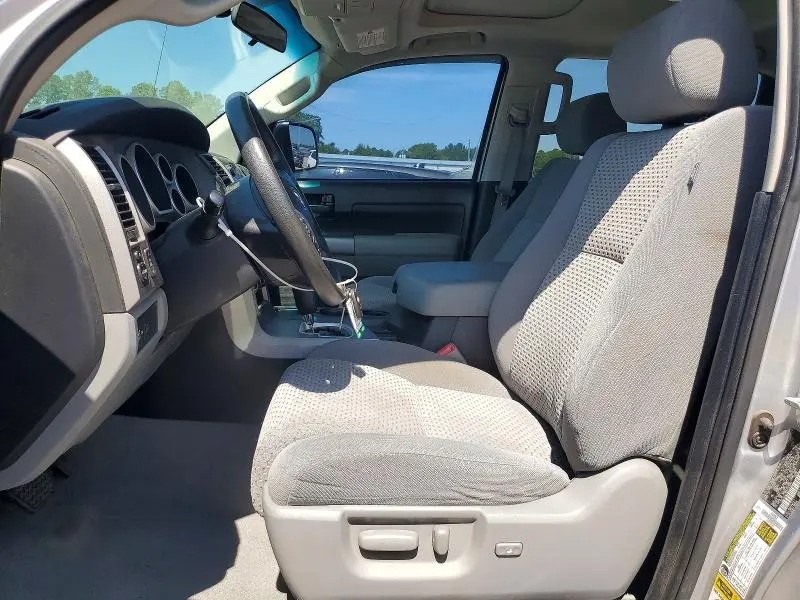 2011 TOYOTA TUNDRA CREWMAX SR5  
