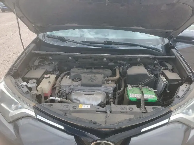 2017 TOYOTA RAV4 XLE  