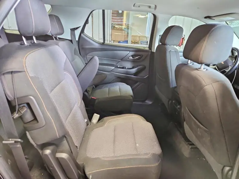 2018 CHEVROLET TRAVERSE LT  