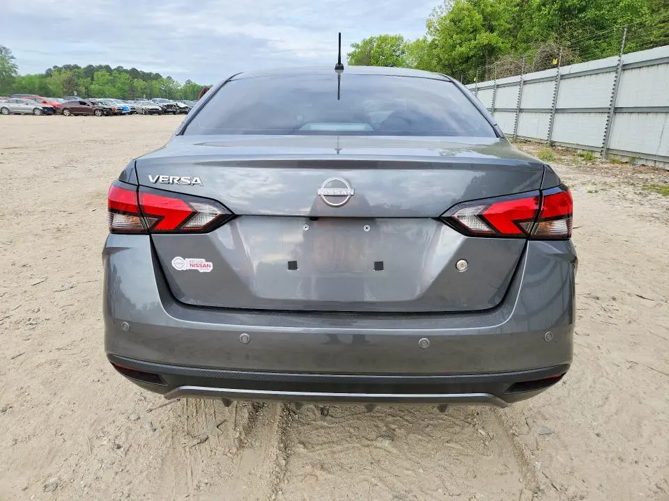 2025 NISSAN VERSA S  