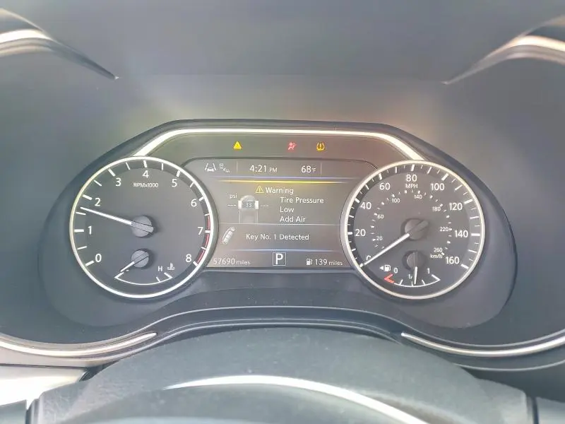 2022 NISSAN MAXIMA SV  
