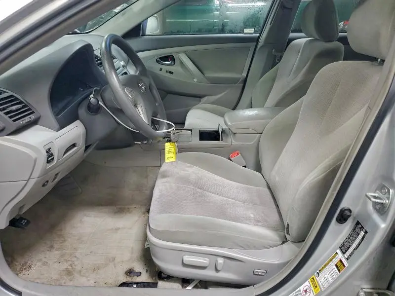 2010 TOYOTA CAMRY SE  