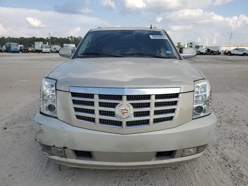 2012 CADILLAC ESCALADE ESV LUXURY  