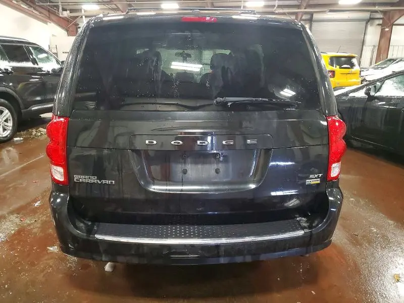 2016 DODGE GRAND CARAVAN SXT  