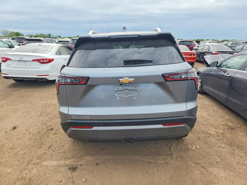 2025 CHEVROLET EQUINOX LT  