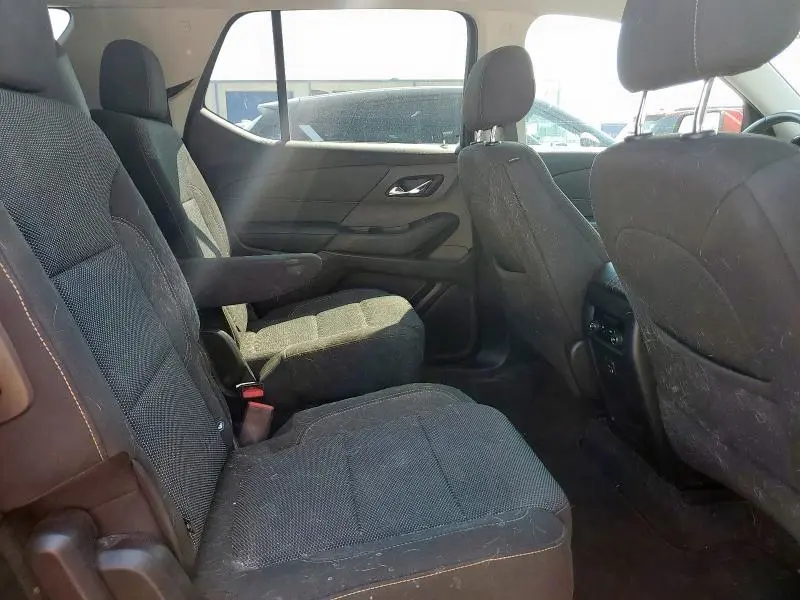 2021 CHEVROLET TRAVERSE LT  