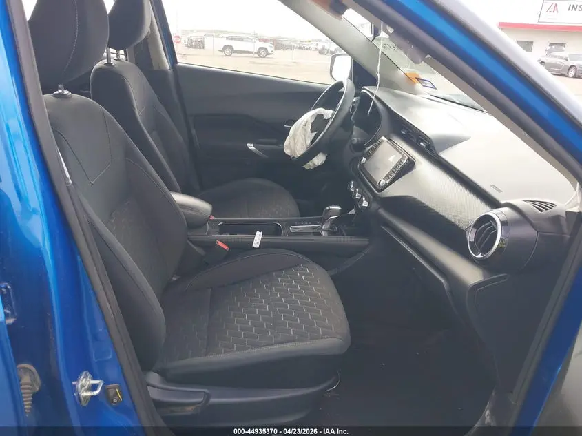 2023 NISSAN KICKS SV XTRONIC CVT