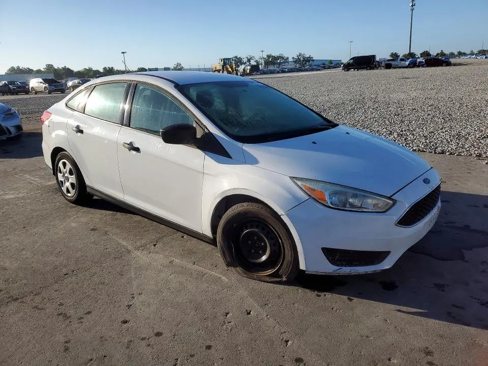2017 FORD FOCUS S  