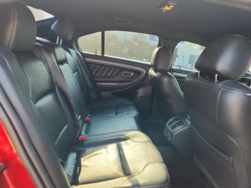 2015 FORD TAURUS SEL  