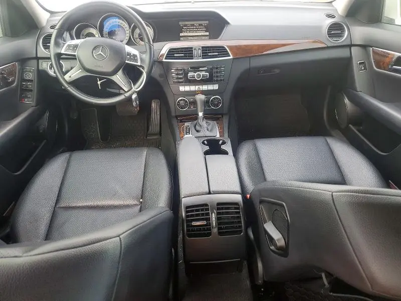 2013 MERCEDES-BENZ C 250  