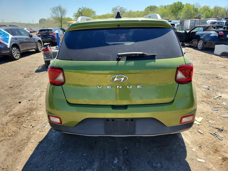 2022 HYUNDAI VENUE SEL  