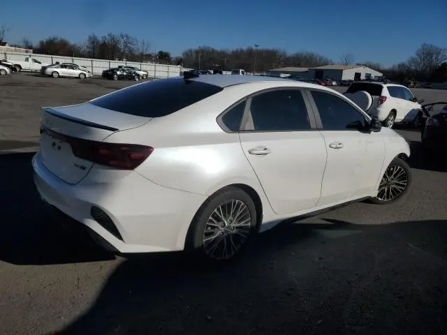 2022 KIA FORTE GT LINE  