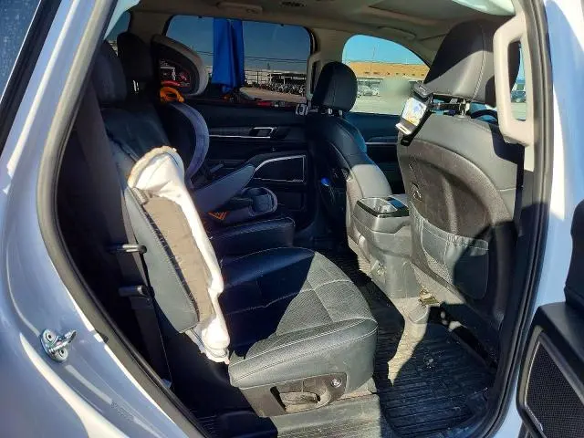 2024 KIA TELLURIDE EX  