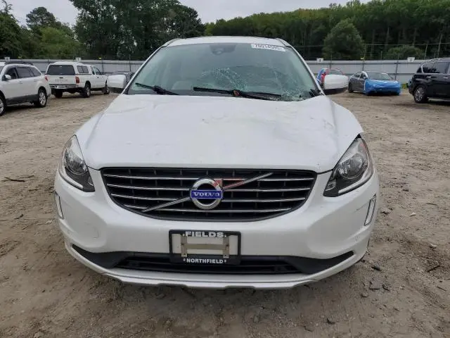 2015 VOLVO XC60 T6 PREMIER  
