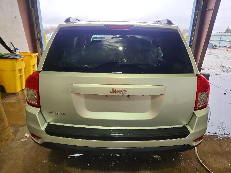 2011 JEEP COMPASS SPORT  