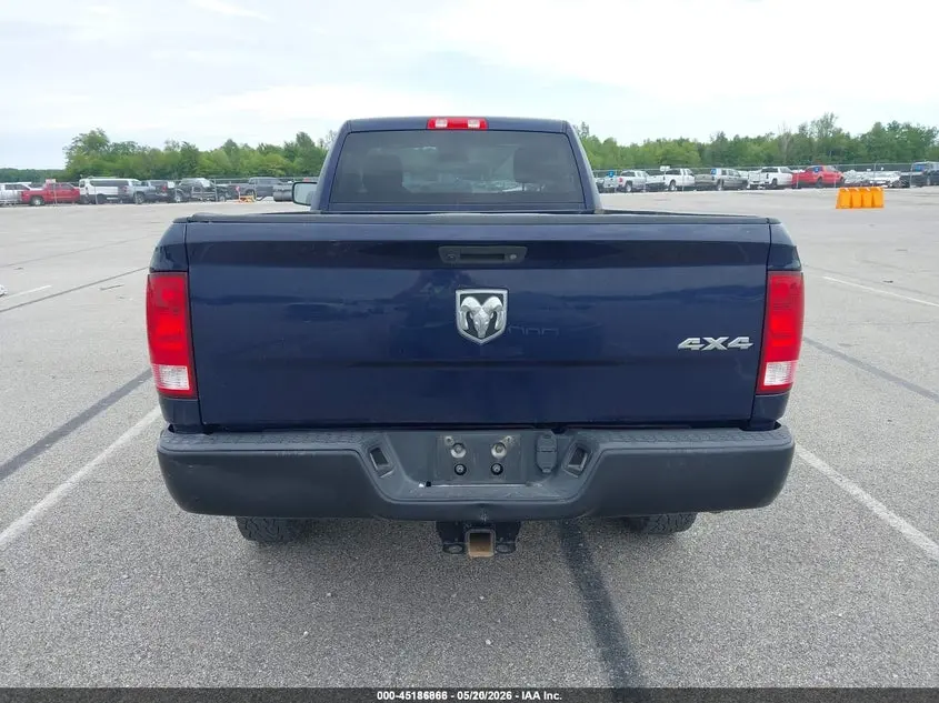 2018 RAM 2500 TRADESMAN  4X4 8' BOX